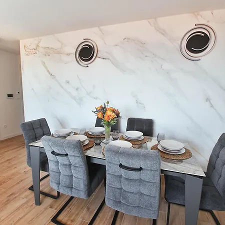 Apartment Ana